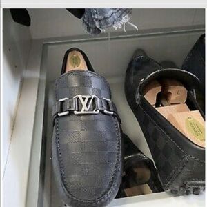 Louis Vuitton men shoes